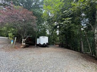 90 31st St, Ellijay, GA 30540