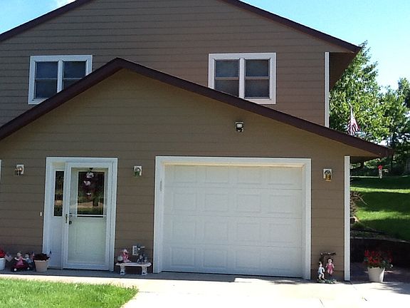 Tuck under garage, back door