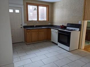 78 Wallingford Rd #1, Boston, MA 02135