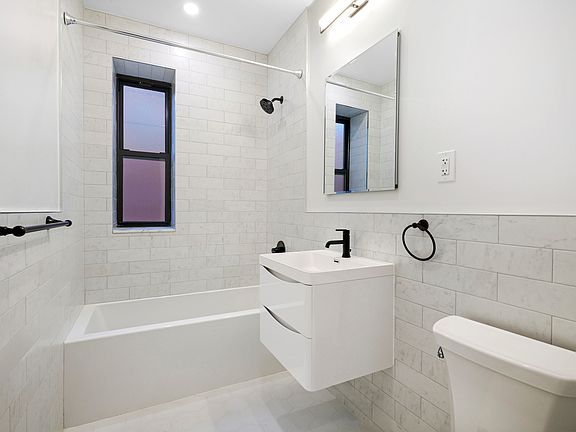 5th image of 415 Saint Johns Pl APT 3A