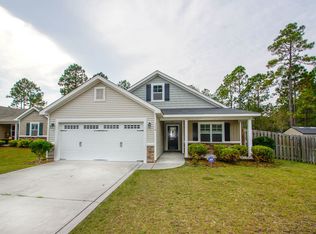 114 Oyster Landing Dr, Sneads Ferry, NC 28460
