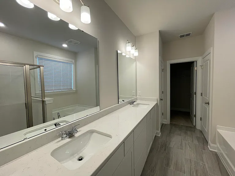 226 Bering Ln — Photo 6