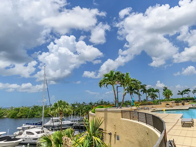 3313 Sunset Key Cir #107 — Photo 58