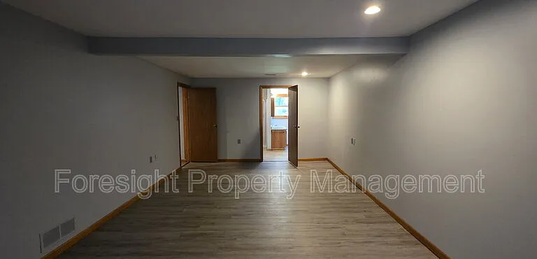 6470 Sherman Rd — Photo 8