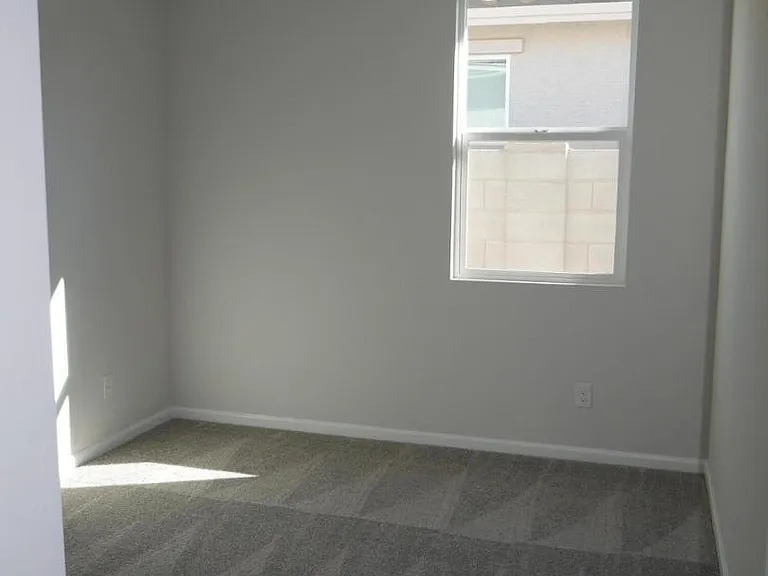 18156 W Daley Ln — Photo 3