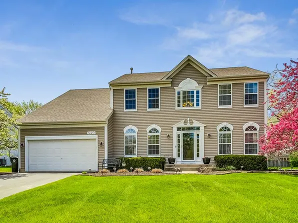 540 Sandpiper Dr, Lindenhurst, IL 60046