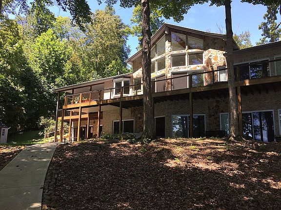 4th image of 805 Norris Shores Dr