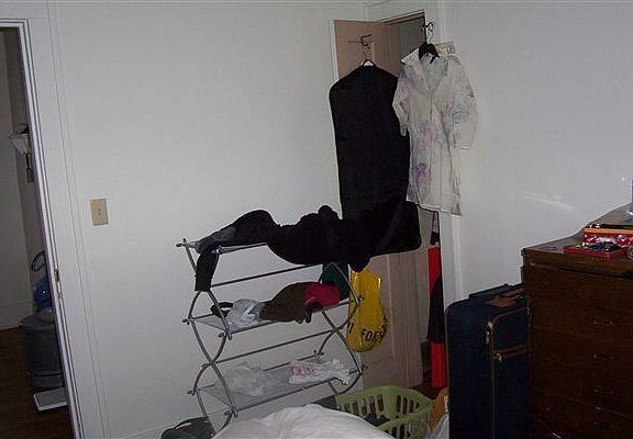 333 #3 - Bedroom