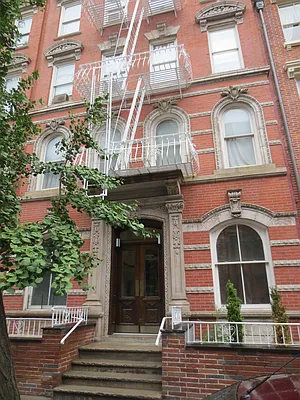 Rented by Waverly Realty Associates | media 22