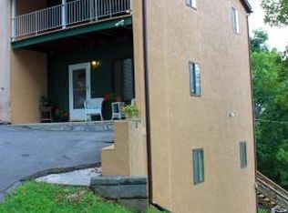 106 Towneview Estates Dr APT 1, Elizabethton, TN 37643