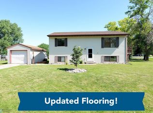 611 3rd St, Mapleton, ND 58059