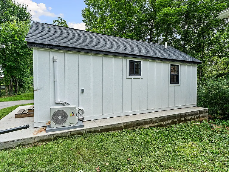 1524 Little Flock Dr — Photo 3