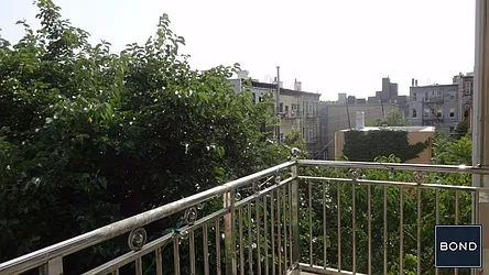 Rented by Bond New York