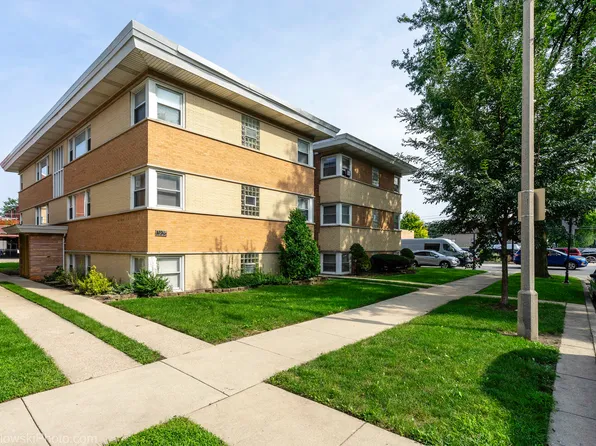 1194 S Kenilworth Ave APT 1W, Oak Park, IL 60304