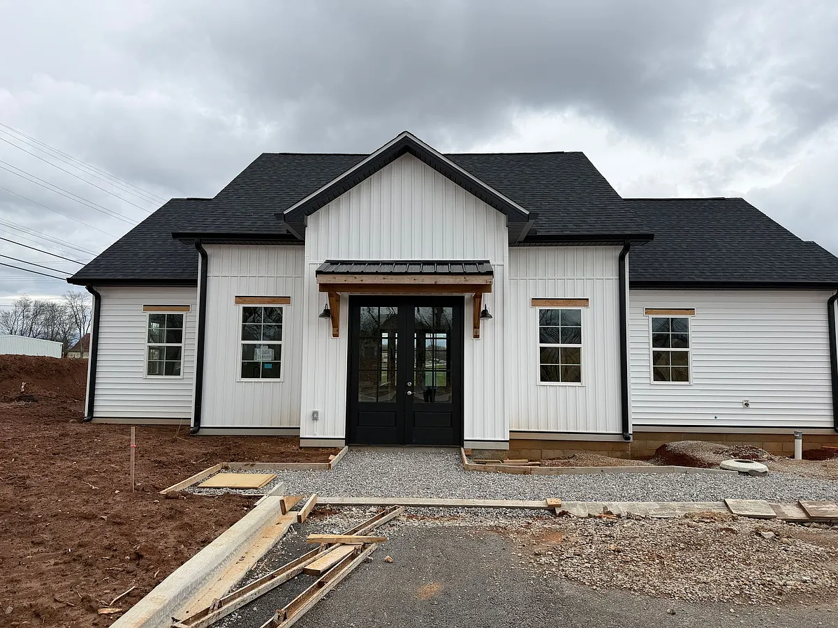 Building Photo - 801 Blackjack Rd