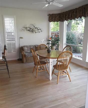 3rd image of 3722 Gleneagles Dr