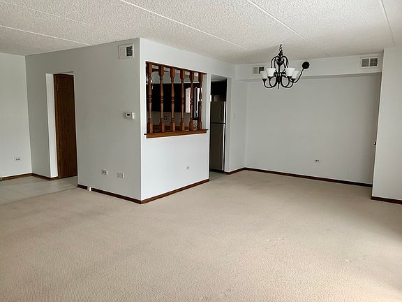 5th image of 14340 Jefferson Ave APT 2N