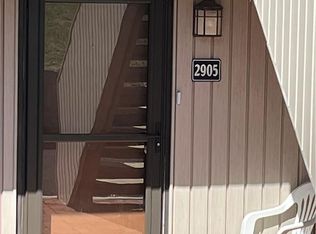 2905 Fox Ln, Poughkeepsie, NY 12603