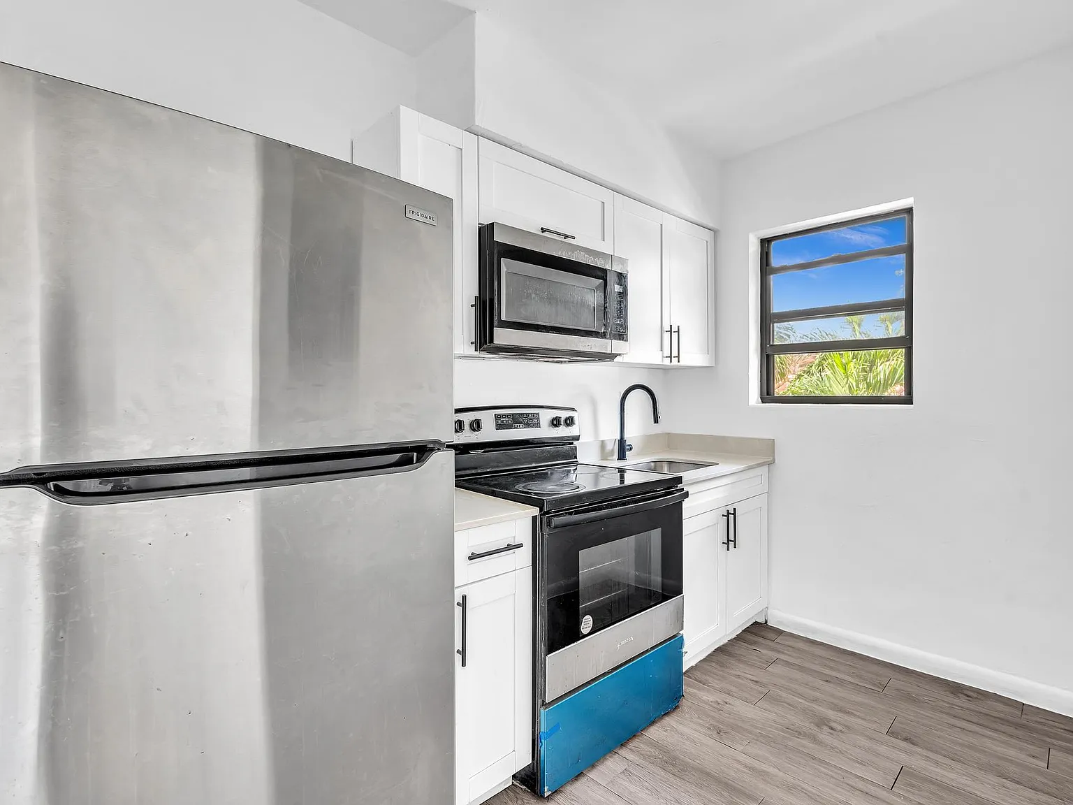 1 bed, 700 sqft, $1,495 — Photo 2