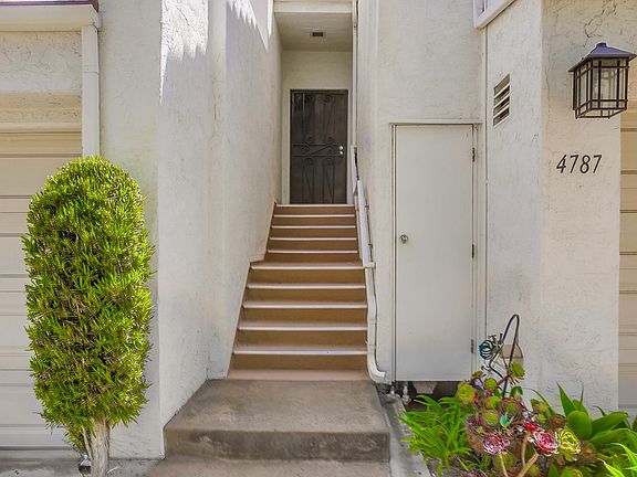 3rd image of 4787 Valdina Way