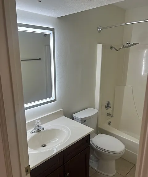 6564 Fleur DeLis Apartments — Photo 6