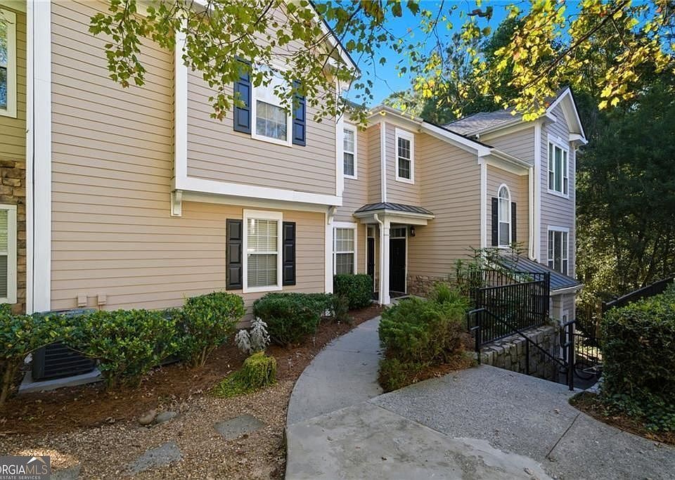 1st image of 2400 Cumberland Pkwy SE Unit 614