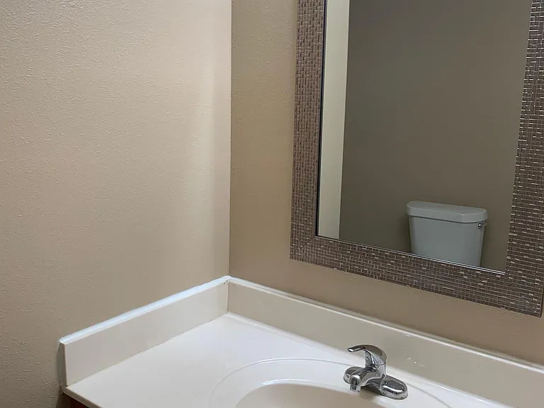 5190 Hemingway Dr — Photo 8