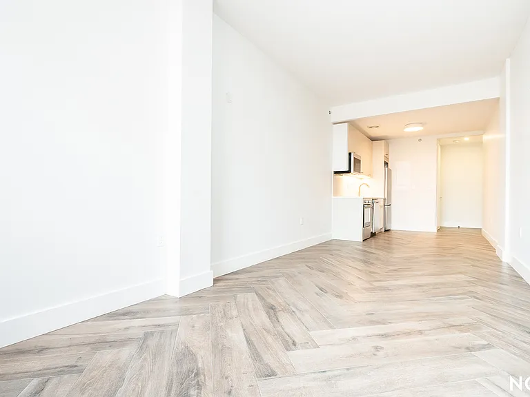706 Ocean Ave #3C — Photo 5