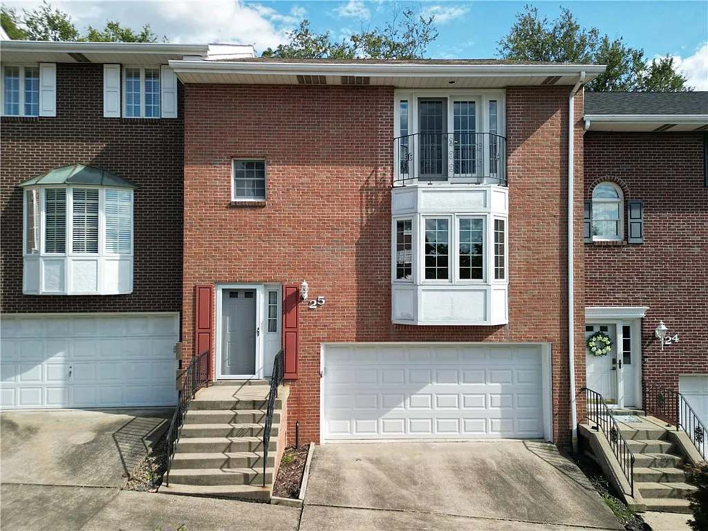 25 Manorfield Cir photo 1
