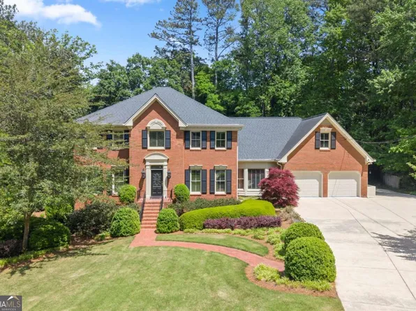 935 Ivy Falls Dr, Sandy Springs, GA 30328