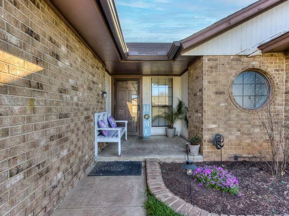 8816 Dena Ln, Oklahoma City, OK 73132