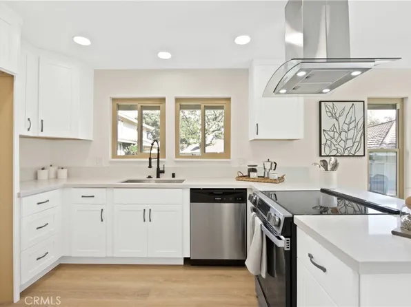 2245 Beechnut Rd, Tustin, CA 92780