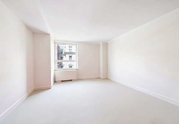 3rd image of 1049 5th Ave #5D