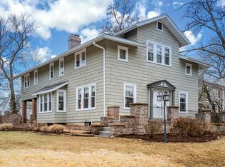 144 Saint George Pl, Saint Louis, MO