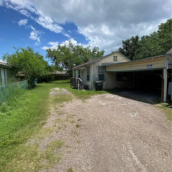 238 Watson St #B — Photo 2