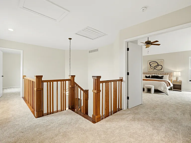 204 Corby Pl — Photo 22