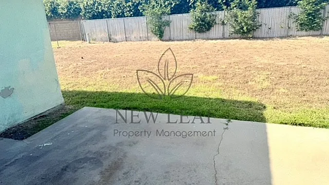 2714 W 9th St — Photo 12