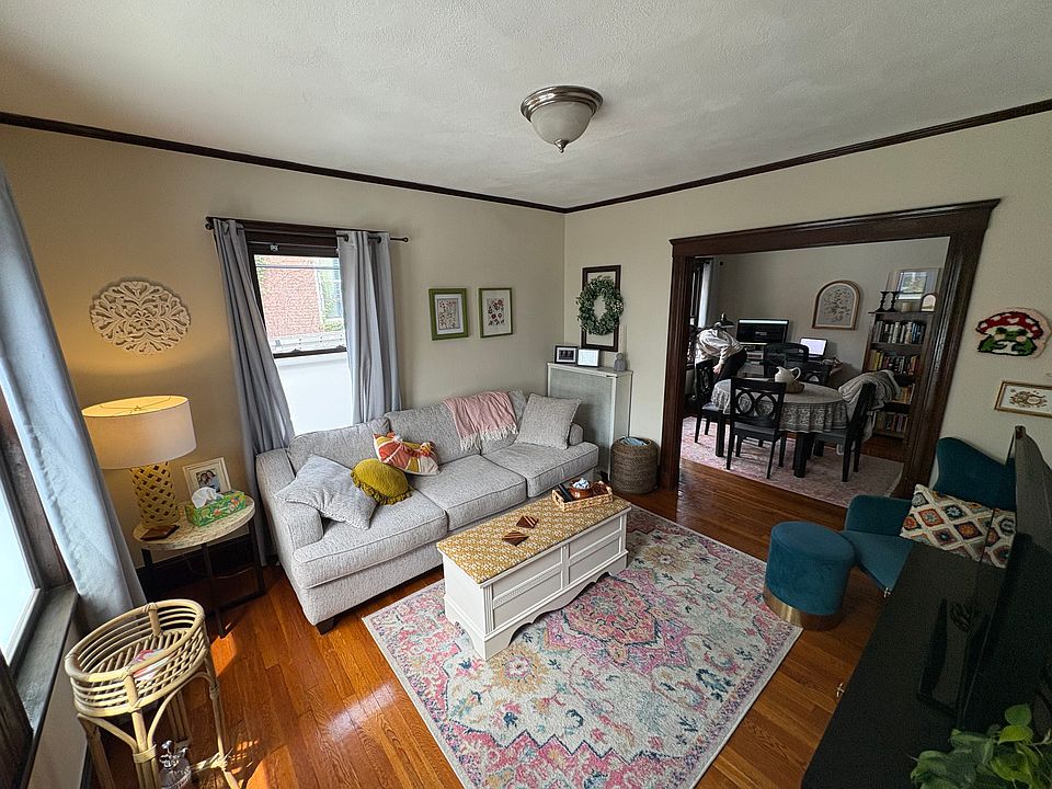 1st image of 14 Winslow Ave APT 2