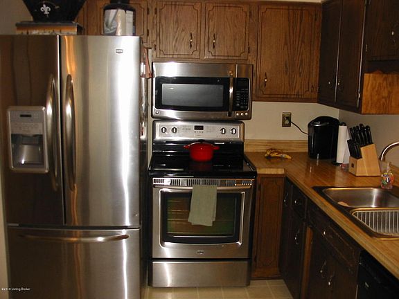 5th image of 3601 Eastmeadow Ct