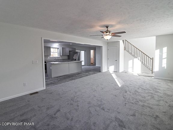 5th image of 3123 Carobeth Dr