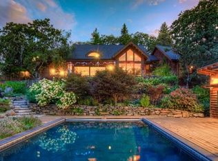 2043 Rattler Ridge Rd, Mosier, OR 97040