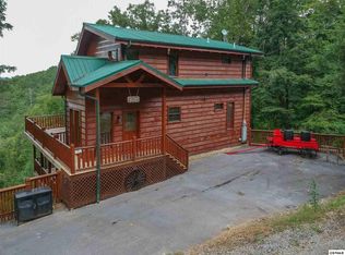 3512 Sugar Maple Loop Rd, Sevierville, TN 37862