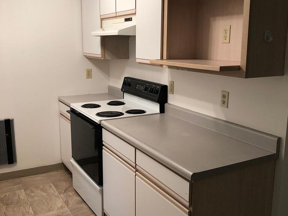 Kitchen - spot for microwave