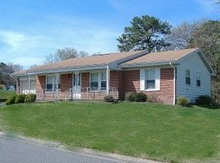 19 Moccasin Dr, Whiting, NJ 08759
