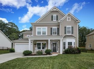 1071 Hallow Lake Ter, Clover, SC 29710