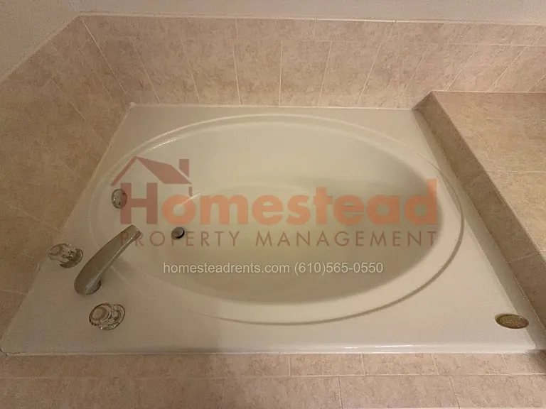 244 S Azalea Ct — Photo 25