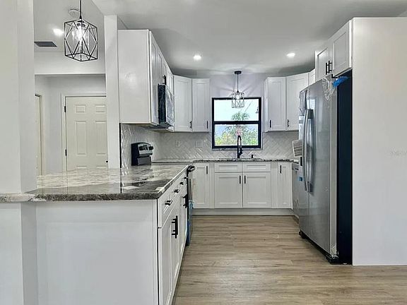 3rd image of 19306 Edgewater Dr #19306