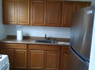 812 Fairview Ln FLOOR 2, Fort Lee, NJ 07024