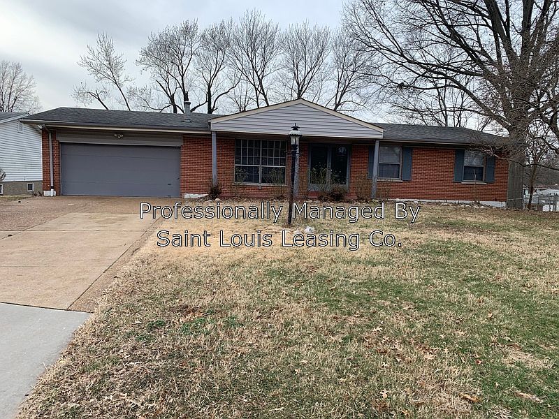 1st image of 11825 Rosary Ln