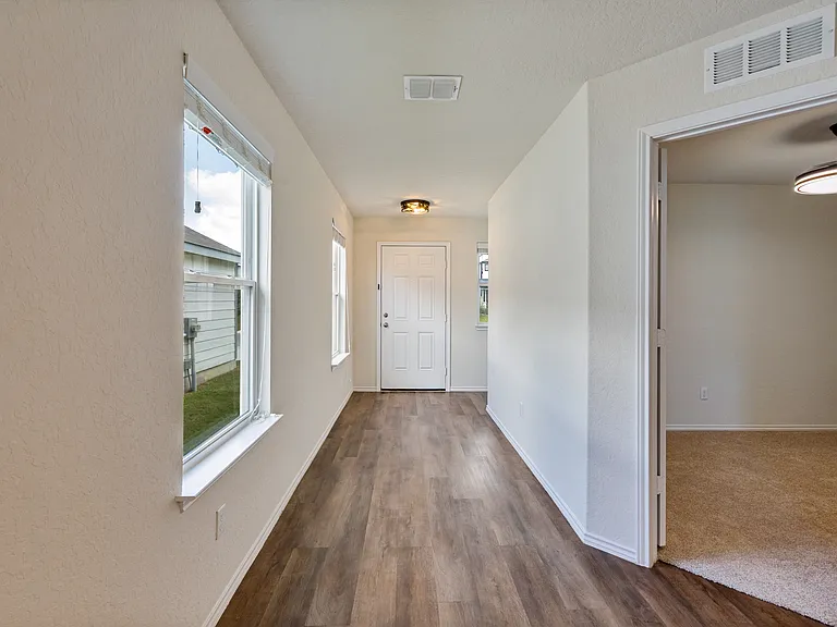 4138 Lily Glade — Photo 2